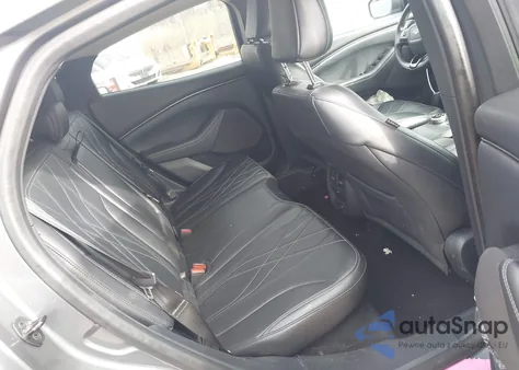 2021 Ford Mustang Mach-E Select z USA, uszkodzony, nr VIN 3FMTK1SS0MMA35311